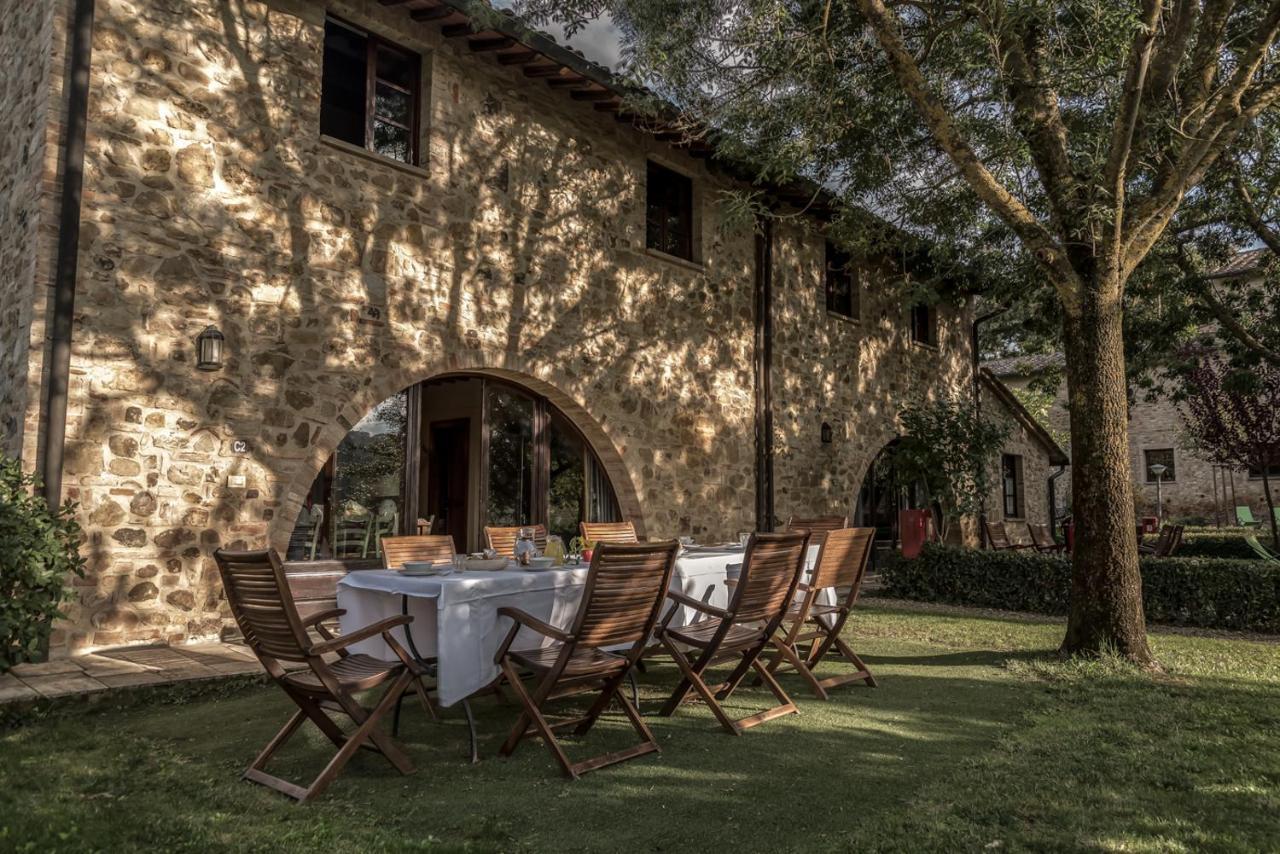 Borgo Al Cerro Aparthotel กาโซเล เดลซา ภายนอก รูปภาพ